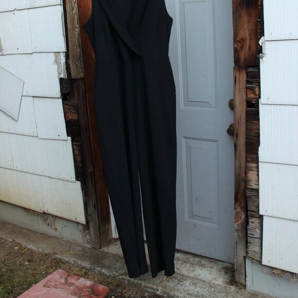 Michel Studio Collection Black V-Neck Jumpsuit 14 - Picture 2 of 4